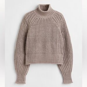 Chunky H&M Mock Neck Turtleneck Sweater 💗